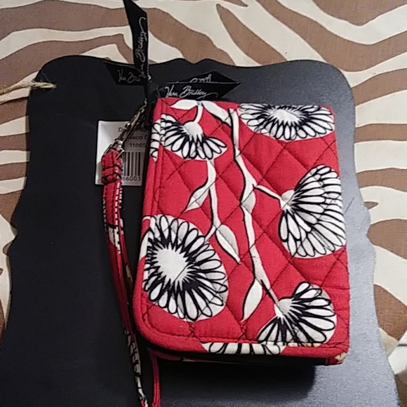 Red/Black/White Double ID Wristlet - Picture 2 of 4